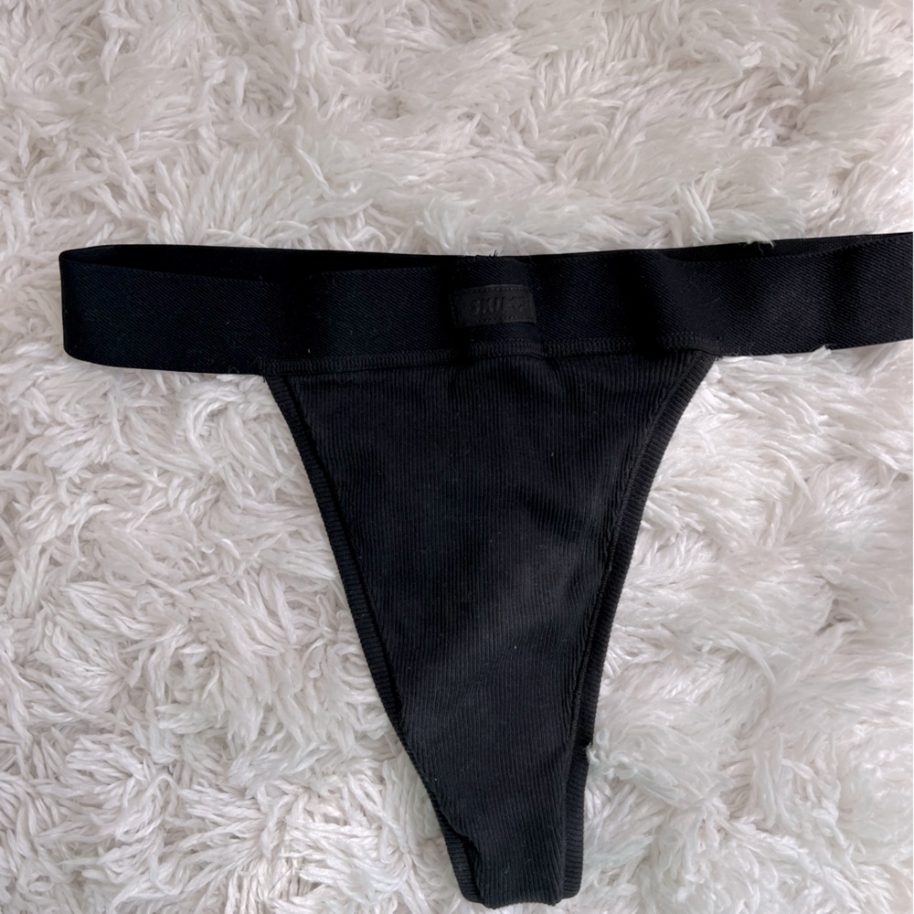 SKIMS ribbed knit underwear ladies